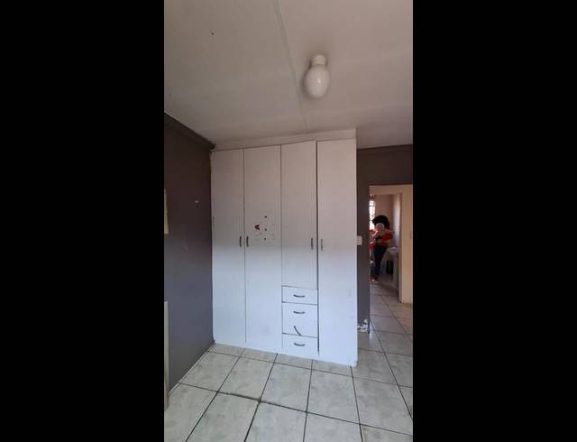 3 BEDROOM PROPERTY TO RENT IN FLEURHOF